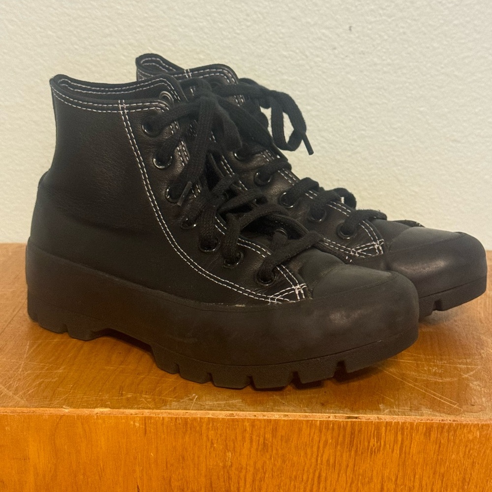 Converse Chuck Black Leather Lugged Platform Shoe Women Size 5 - 570637C